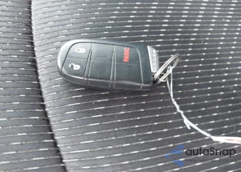 2013 Dodge Journey Sxt z USA, uszkodzony, nr VIN 3C4PDDBG7DT660470